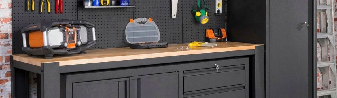 Tool cabinet.jpg