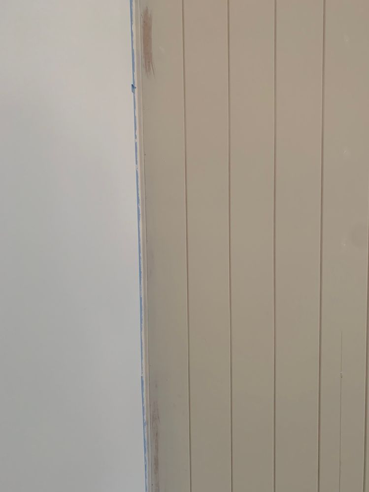 Fill in the side of the board and the existing wall