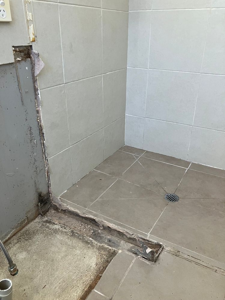 Shower floor after removing the glass