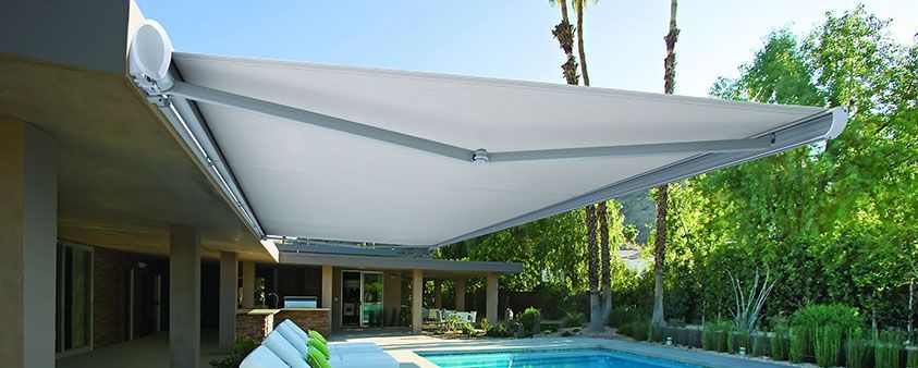 luxaflex-products-external-collection-folding-arm-awnings-garda.jpg