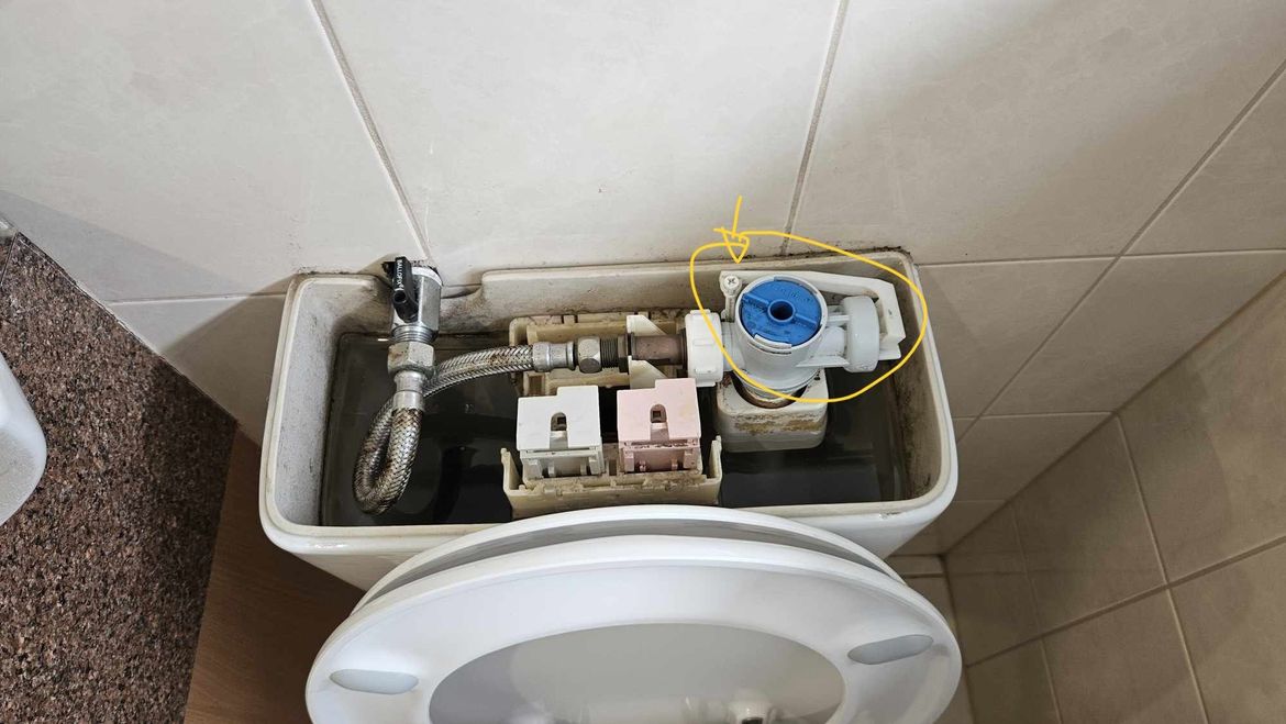 toilet 1.jpg