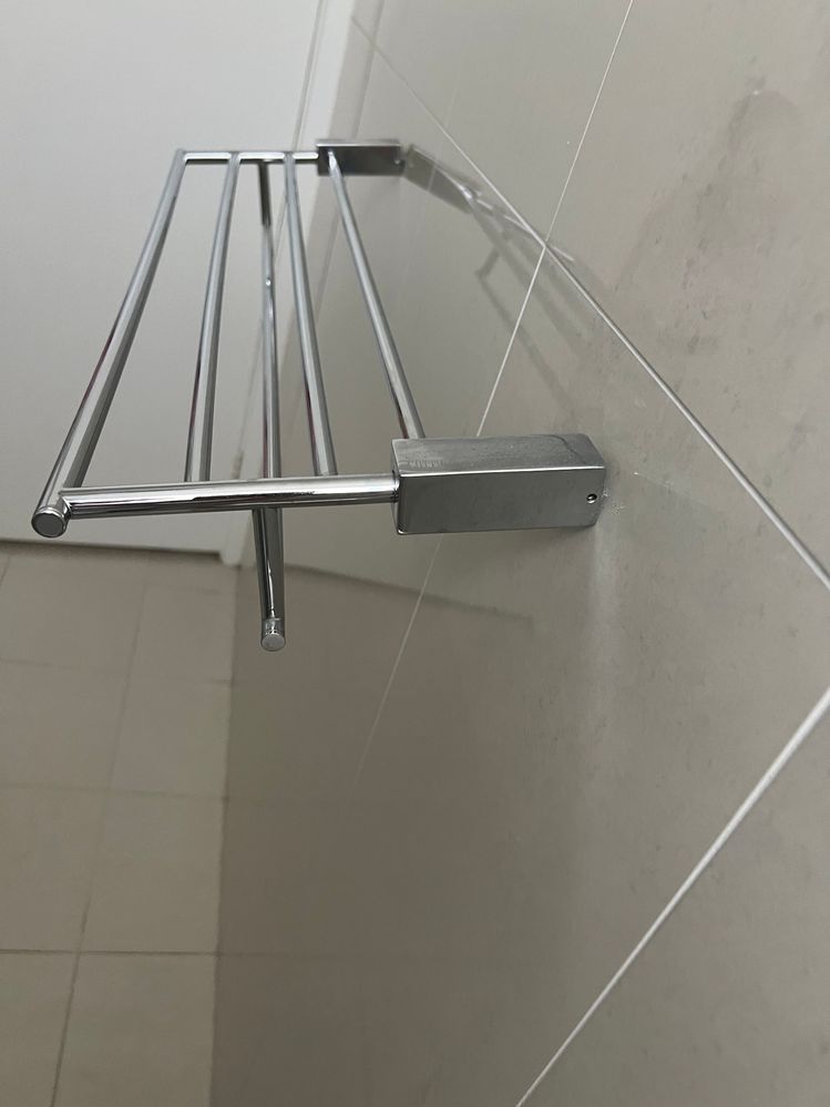 Towel rail 2.jpg