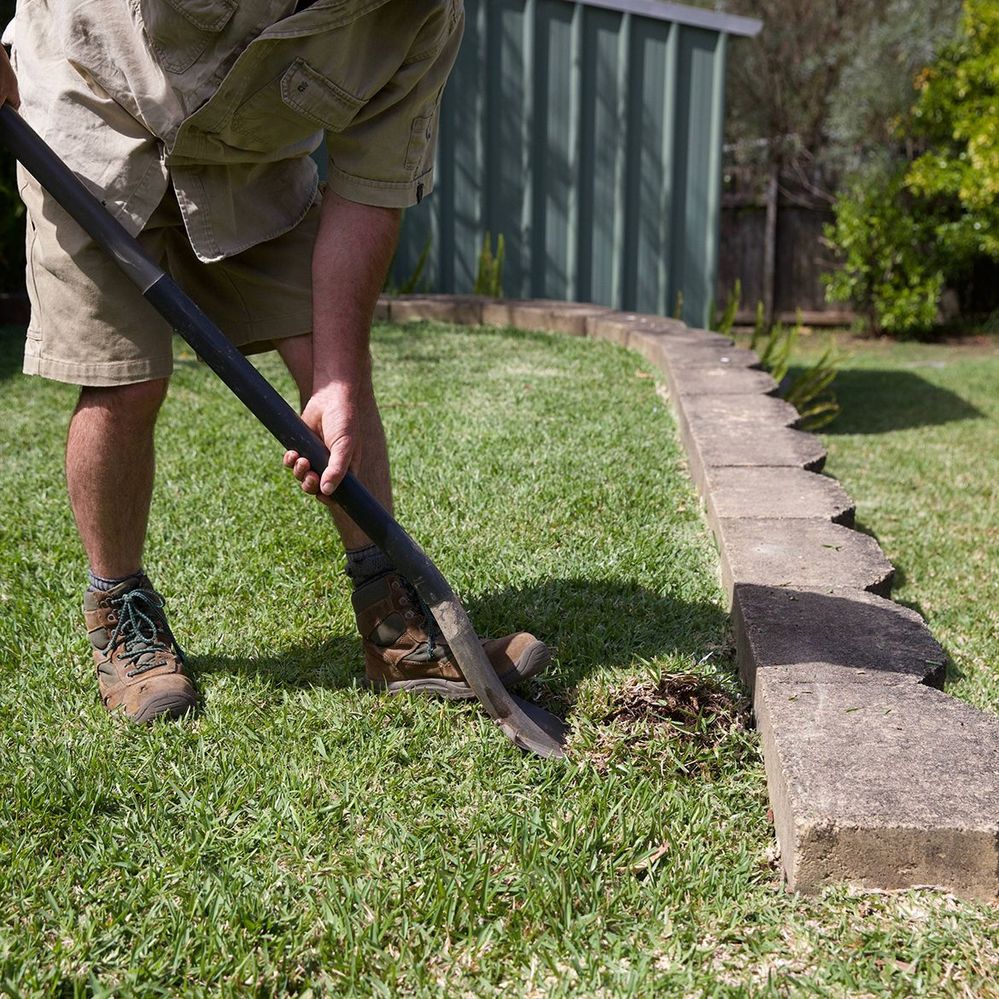 3. Dig the first hole around 200mm deep.jpg