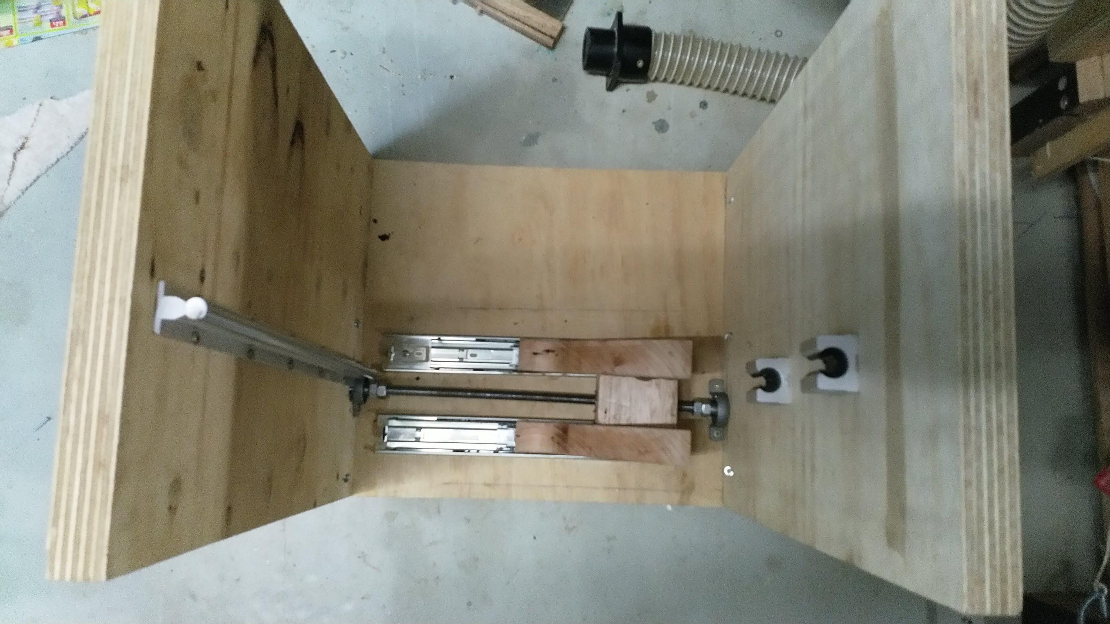 DIY height adjustable, tilting table saw... | Bunnings ...