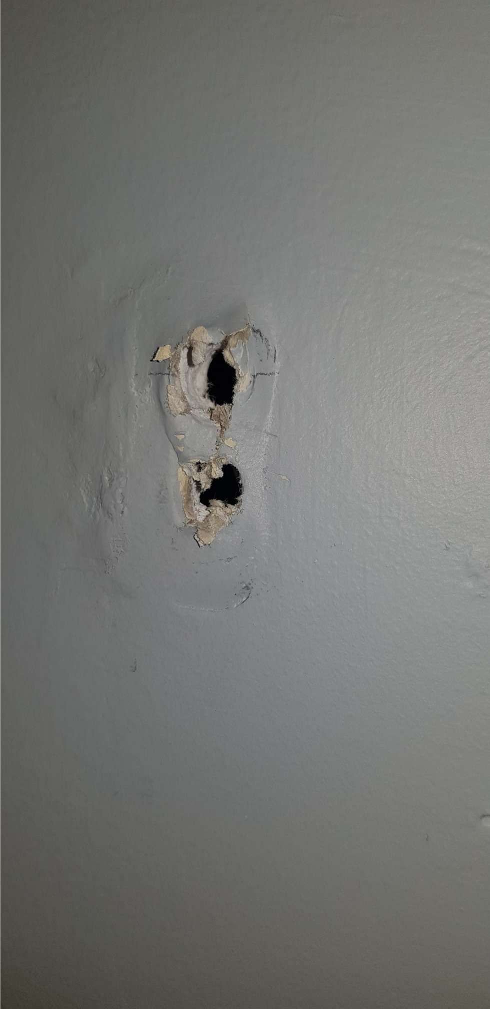 Swollen drywall around bracket after ins... | Bunnings Workshop community