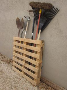 Garden tool shop rack bunnings