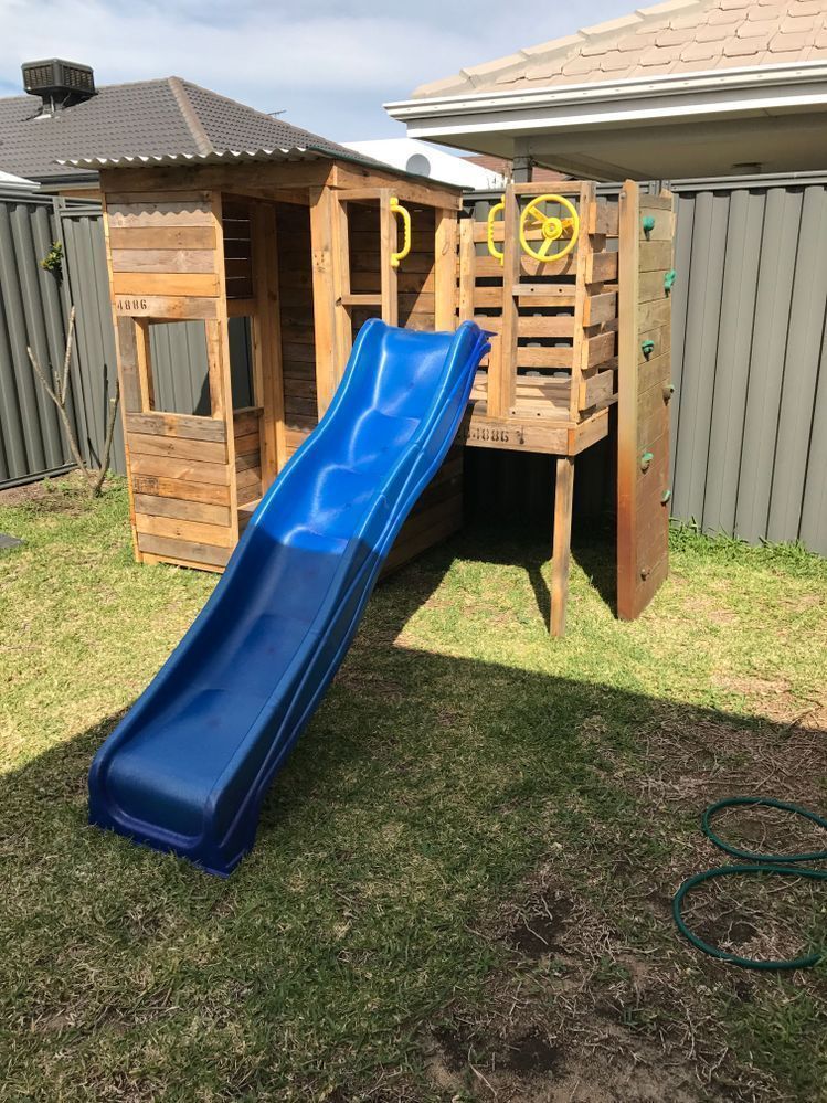 Bunnings outdoor online playhouse