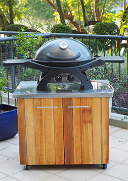 Weber q stand on sale bunnings