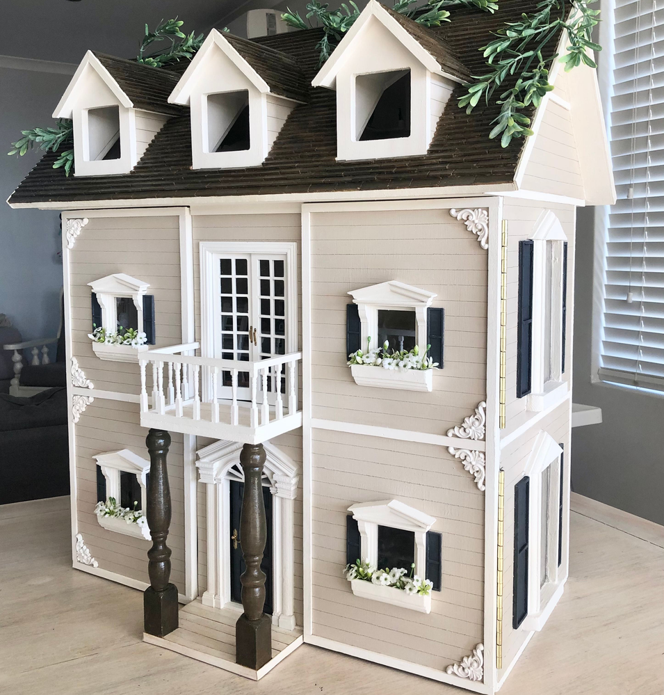 Dollhouse building best sale