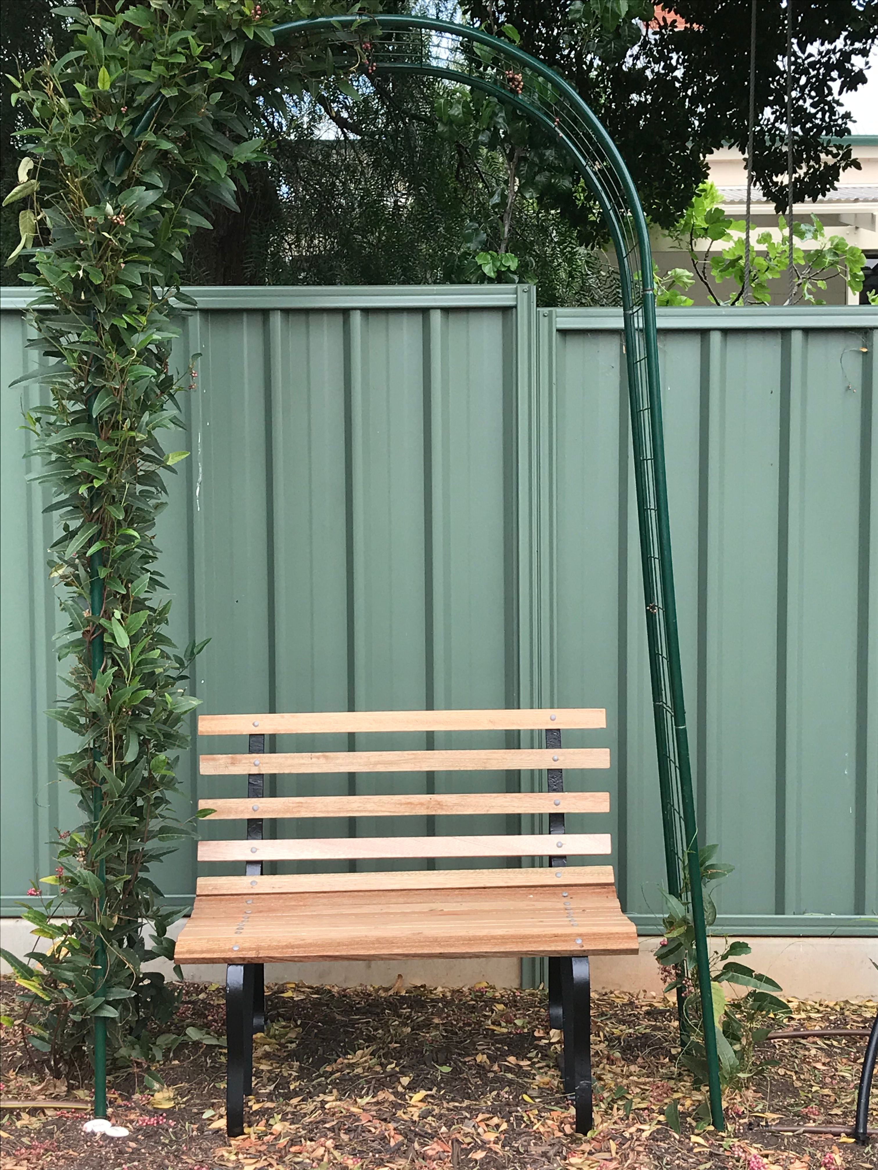 Wrought iron best sale bench seat bunnings