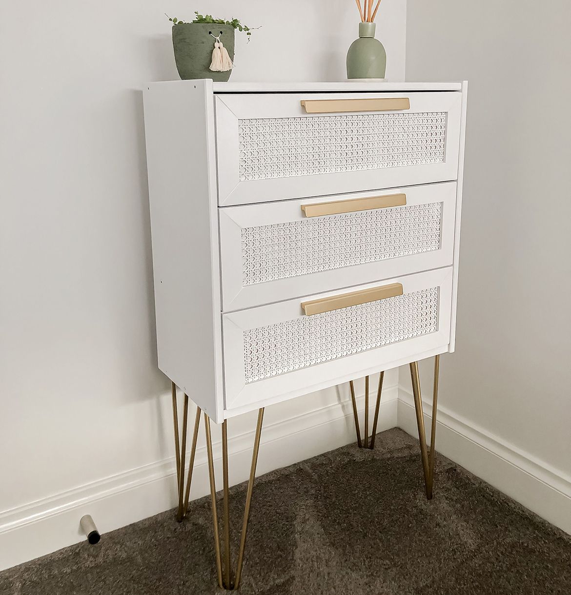 White rattan chest on sale of drawers