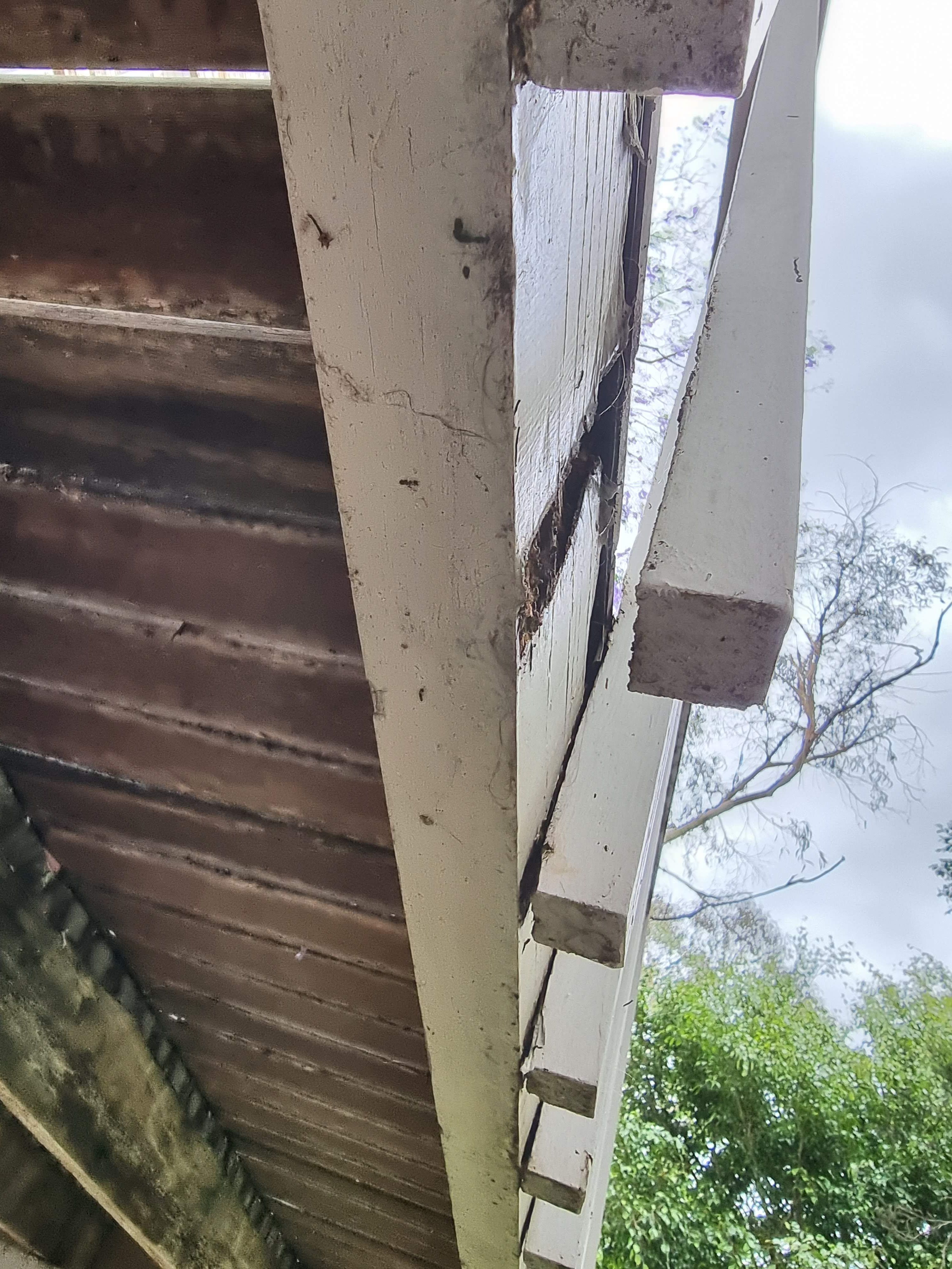 How to secure posts to a deck? | Bunnings Workshop community