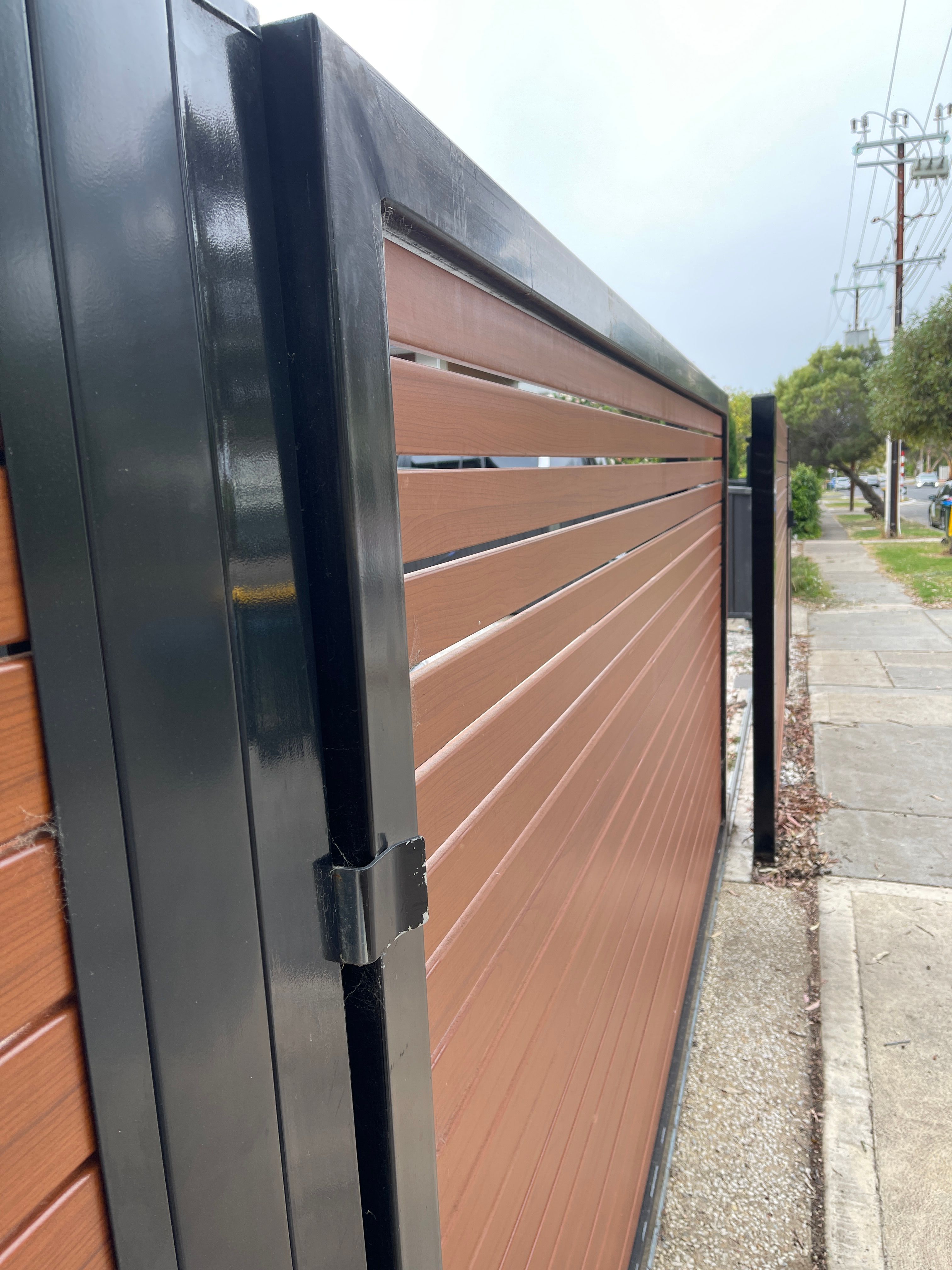 How To Fix Tilted Metal Fence Post? | Bunnings Workshop Community