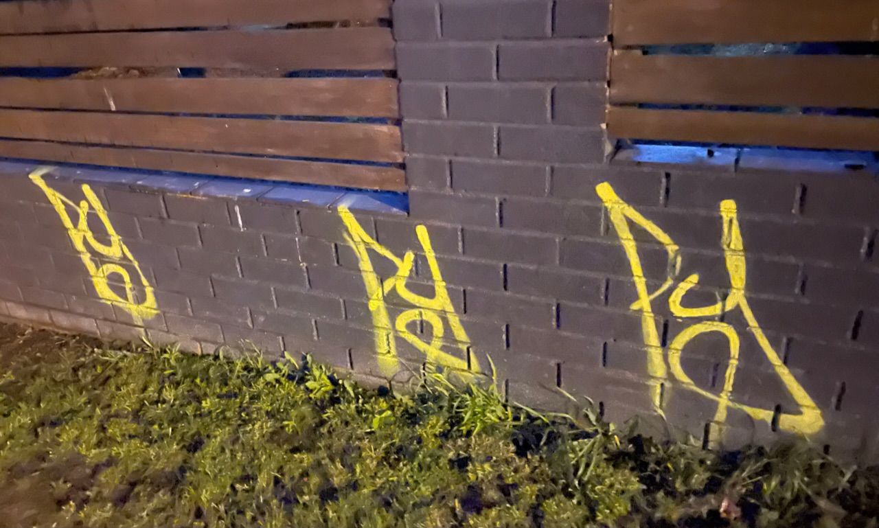 how-to-remove-graffiti-from-brick-bunnings-workshop-community