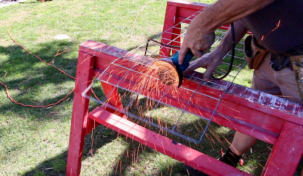 Hardwood and mesh trellis with planter b... | Bunnings Workshop community