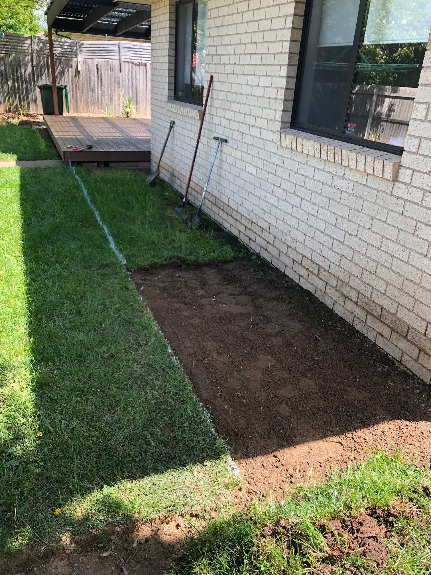 Travertine pavers and gravel garden path | Bunnings Workshop community