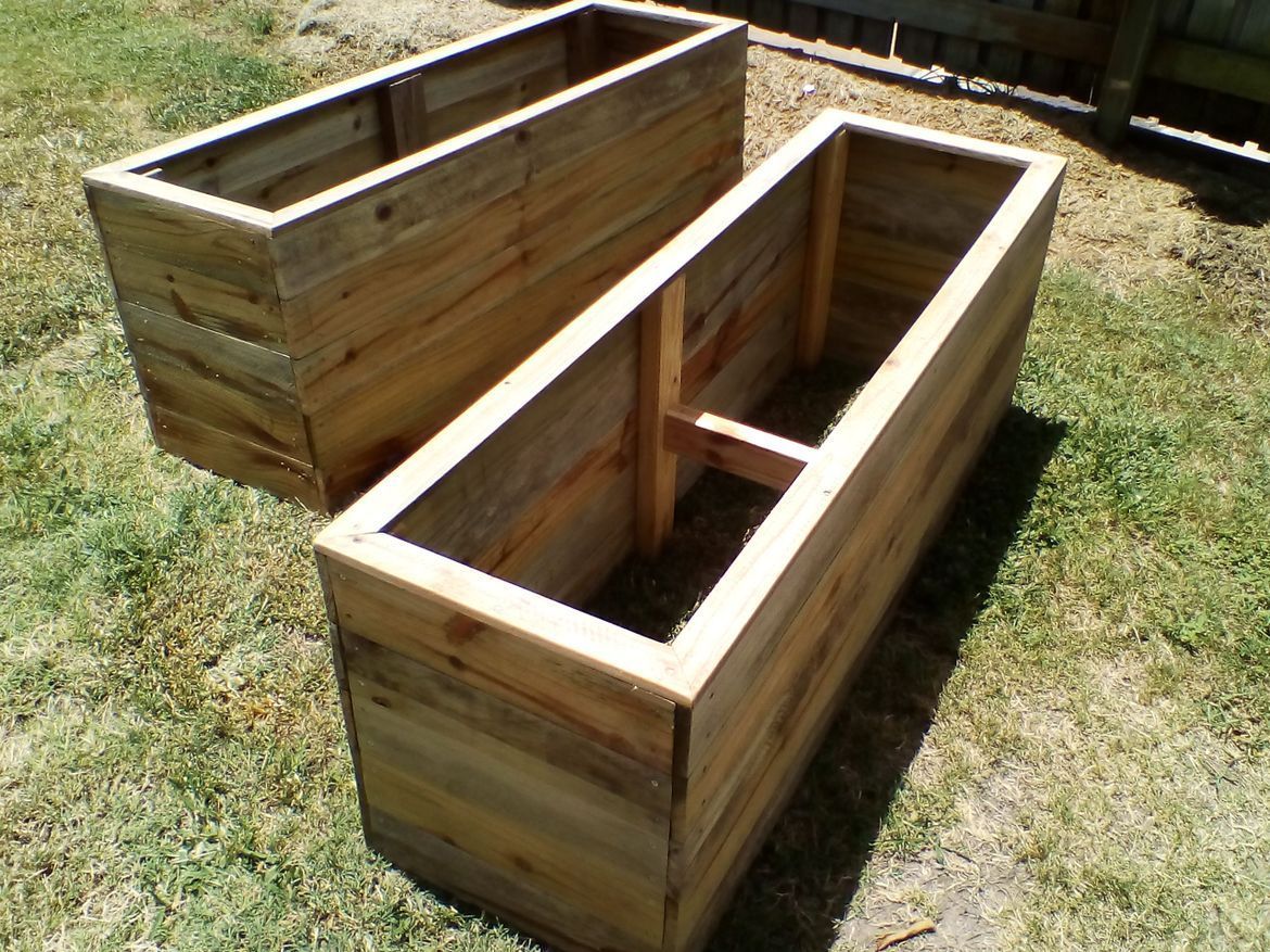 Raised beds using fence palings