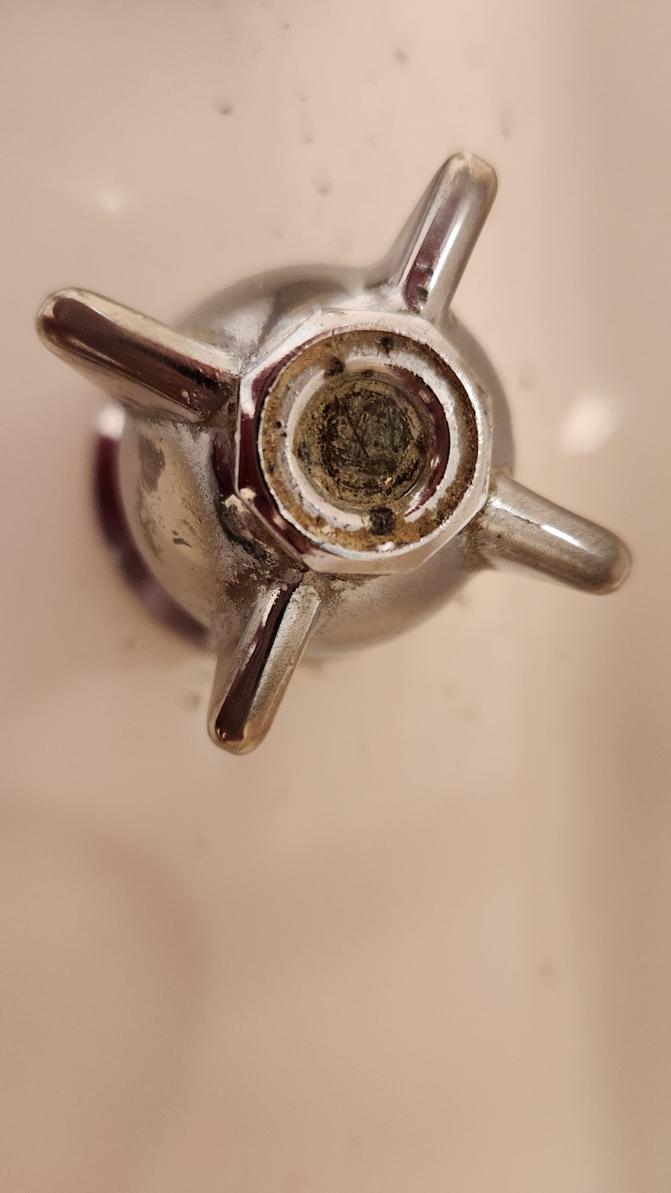 how-to-remove-bathroom-sink-taps-that-wo-page-2-bunnings