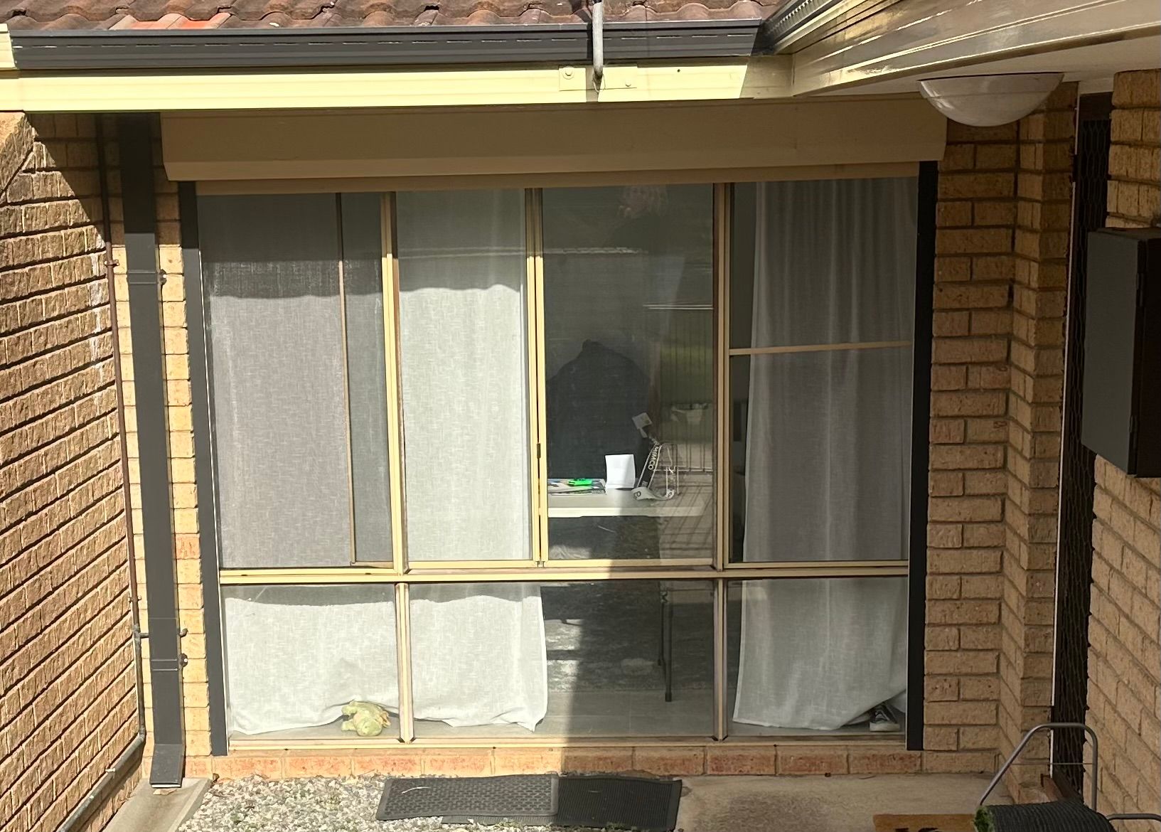 How Do I Paint Over Metal Window Frames Bunnings Workshop Community   81945i0B0B83CBE47A800A