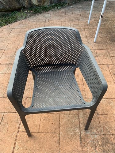 Plastic adirondack deals chairs bunnings