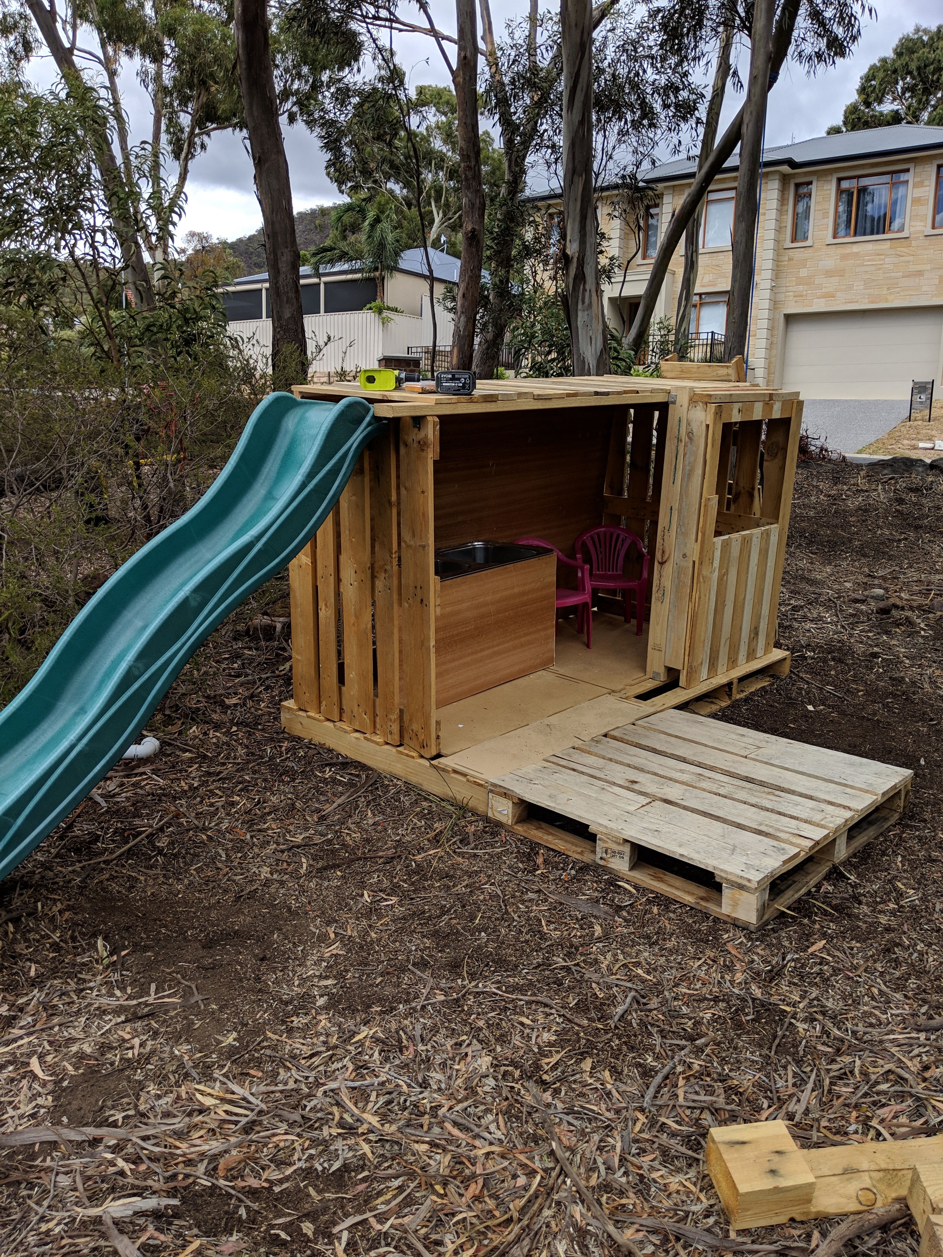 cubby-house-bunnings-workshop-community