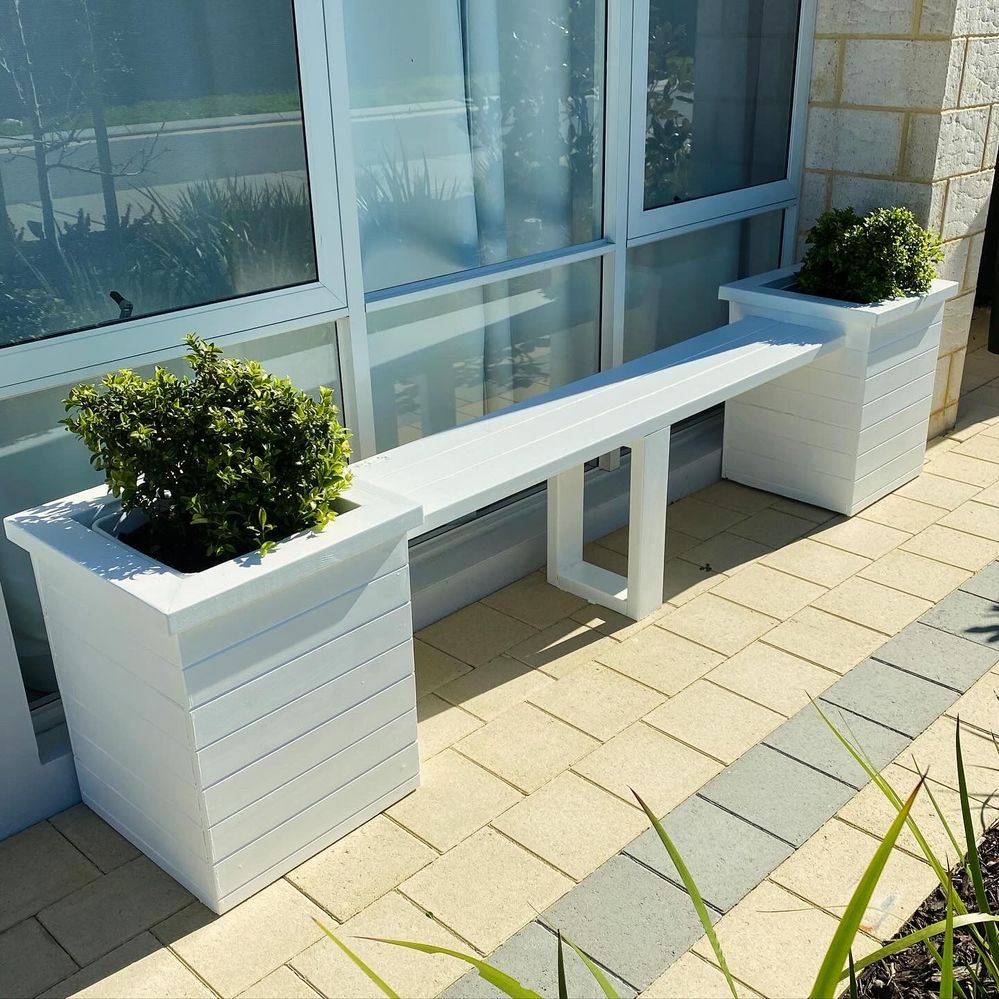 DIY outdoor bench seat with planters Bunnings Workshop community